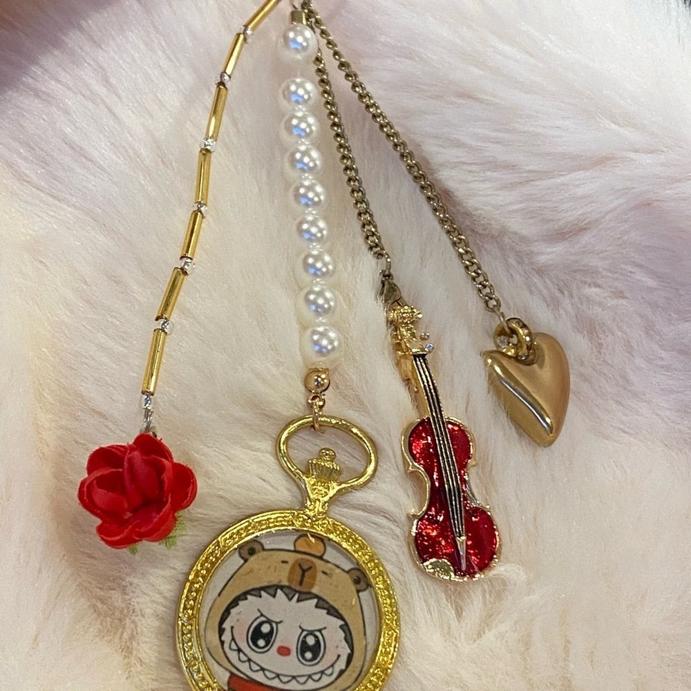 NEW LABUBU Tan Handbag CHARM with Gold and Red Charms KEYCHAIN VIOLIN ROSE - Picture 6 of 6